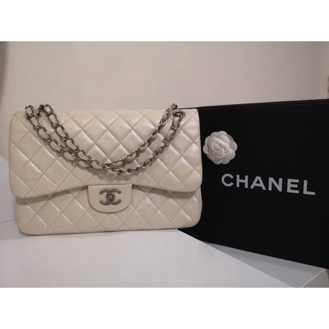 Chanel classic 10 pearl พร้อมใบเสร็จ paragon อุปกรณ์ กล่อง ถุงผ้า การ์ด ใบเสร็จ ดอกคามิลเลียน