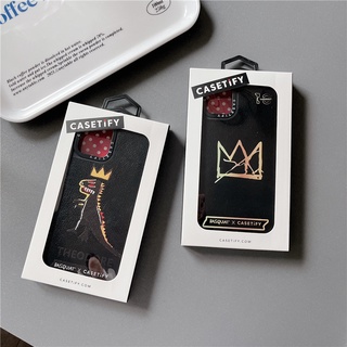 【Basquiat Crown dinosaur】CASETIFY เคสโทรศัพท์มือถือหนัง ลายมงกุฎไดโนเสาร์ คุณภาพสูง พร้อมกล่องบรรจุ สําหรับ iPhone 11 12 13 Pro MAX XR X XS MAX 6 7 8 Plus