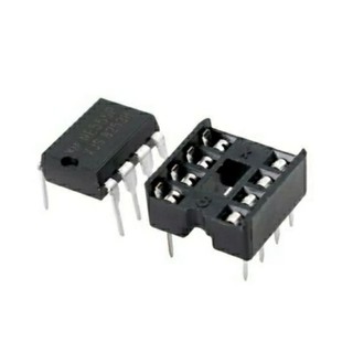 NE555 IC DIP 8ขา เป็นไอซีตั้งเวลา พร้อม socket 8ขาแบน