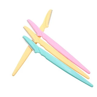 มีดกันคิ้ว Eyebrow Razor พับได้ *1 ชิ้น