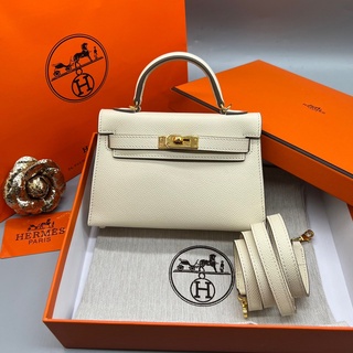 กระเป๋า Hermes   size 19cm ออริหนังแท้สวยมาก