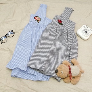 เสื้อปักดอกกุหลาบ