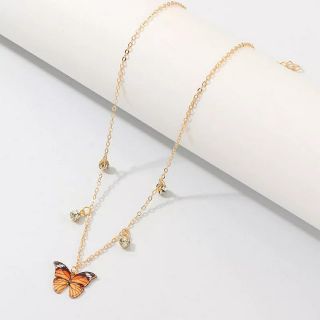 สร้อยผีเสื้อ • Butterfly Necklace