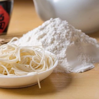 G7แป้งสาลี พร้อมส่ง(元宝牌优质面粉)1kg แป้งสาลีสำหรับทำซาลาเปา เกี๊ยวจีน ราเมน คุกกี้ เค้กและบิสกิต