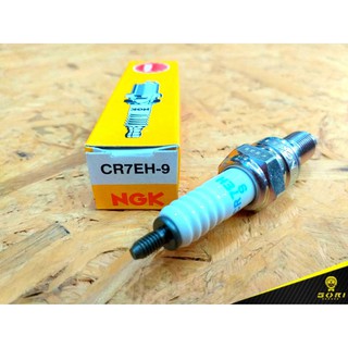 หัวเทียน GNK CR7EH-9 รุ่น CLICK คาร์บู ,AIR BLADE คาร์บู เบอร์ CR7EH-9 แท้ NGK SPARK PLUG