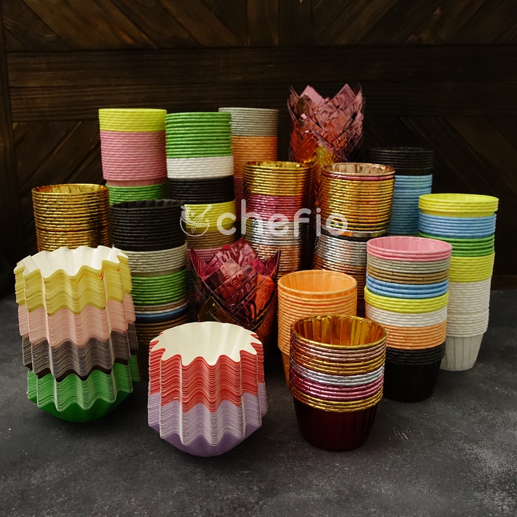 Chefio Cupcake Muffin Paper Cup Case อลูมิเนียมฟอยล์พาสเทลสีทอง