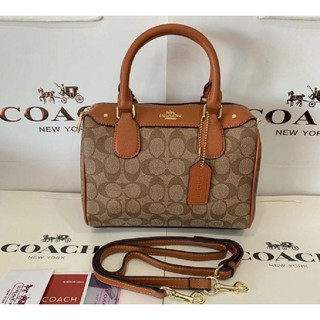 โค้ชทรงหมอน Coach Bennett bag 10 นิ้ว