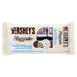 เฮอร์ชี่ส์นักเก็ตช็อกโกแลตคุ๊กกี้แอนด์ครีม 56กรัม Hersheys Nuggets Chocolate Cookies and Cream 56g.