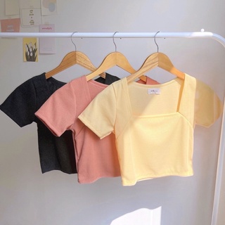 เสื้อครอป “easy crop top”