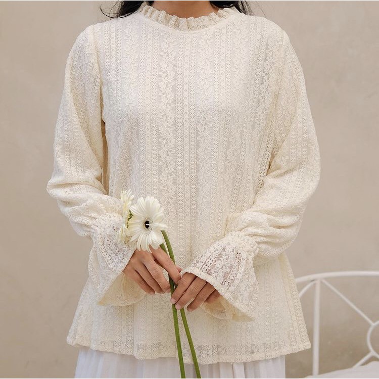 Elara Top by Edmee Outfit