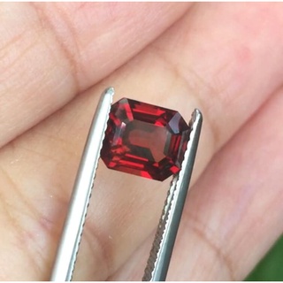 พลอยสปิเนล(Spinel) นน1.76กะรัต