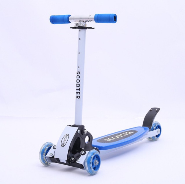 🔥🔥🔥สกูตเตอร์ เหล็ก 3ล้อและ4ล้อ scooter ของเล่นเด็ก สกู๊ตเตอร์รับน้ำหนักได้40กก