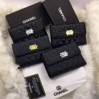 กระเป๋าสตางค์แบรนด์เนม Chanel📌รุ่นขายดี พร้อมกล่อง พรีเมี่ยม กดสั่งได้เลย