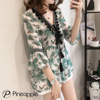 เสื้อแฟชั่นหญิงเสื้อเบลาส์ พิมพ์ลายดอกไม้แขนบาน Floral Chiffon Shirt 677