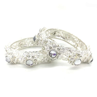 Vintage Jewelry ชุดไทยเครื่องประดับเพชรทองกำไลข้อมือคู่Gold Bracelet 2pcs