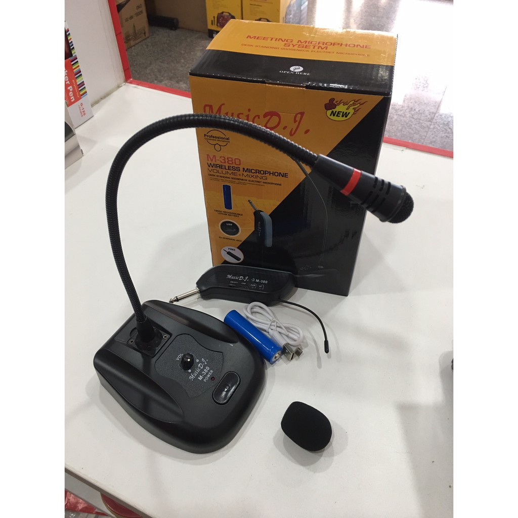 Music D.J. Wireless Microphone รุ่น M-380 ไร้สาย