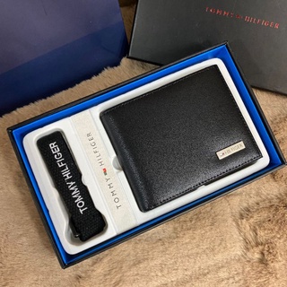 กระเป๋าสตางค์ใบสั้นทอมมี่ Tommy มาพร้อมกระเป๋าใส่นามบัตร + ซองพลาสติกใสใส่บัตร + พวงกุญแจแบรนด์ 002