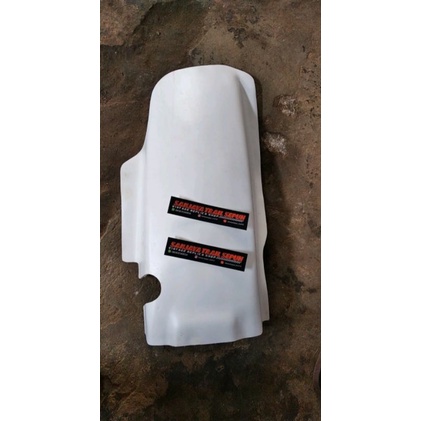 Yamaha dt 100 ภายใต้บังโคลน