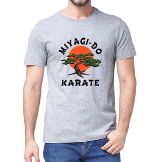 [COD]เสื้อยืด ผ้าฝ้าย 100% แบบนิ่ม พิมพ์ลาย Miyagi Do Jo -Inspired by Karate สไตล์เรโทร สําหรับผู้ชาย ผู้หญิงS-5XL