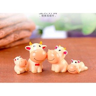 [MC332] ตุ๊กตุ่นจิ๋ว ครอบครัววัว 🐮 (1 เซต ราคา 50 บาท)