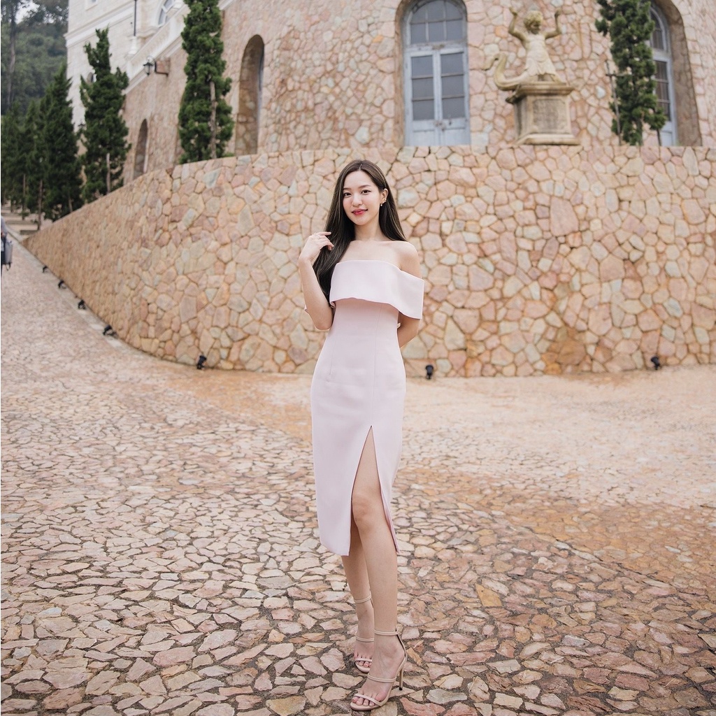 YellowApparel Venesa Dress เดรสออกงาน เกาะออกมีระบายรอบตัว - รูปที่ 2