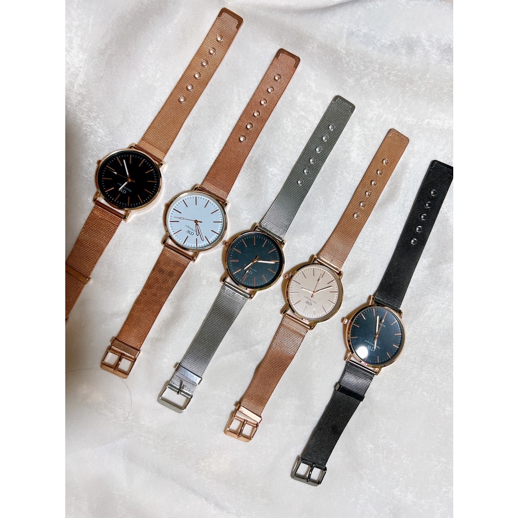 นาฬิกา DW สายชนิดแม่เหล็ก ขนาด 40mm.