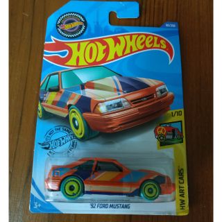 โมเดลรถเหล็กhot wheels 92  fornd  mustang