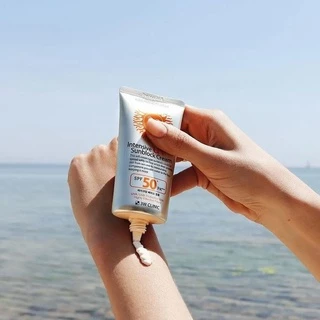 (มีส่งด่วน)Intensive UV Sunblock Cream กันแดด ครีมกันแดด 3W SPF50PA++