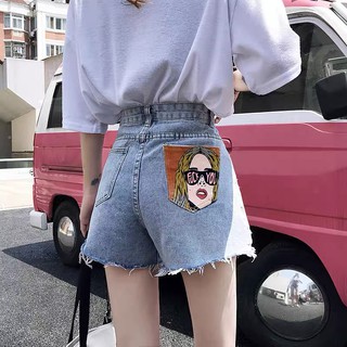 แหล่งขายและราคา1LDK 🌈 พร้อมส่ง🌈 กางเกงยีนส์แฟชั่น กางเกงผู้หญิง ขาสั้นกับกระเป๋าหลัง เท่ๆ (170)อาจถูกใจคุณ