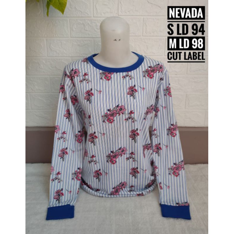 เสื้อสเวตเตอร์ Nevada