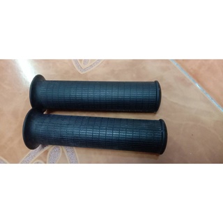 HONDA CD125 CD175 CA175 CD125S "BLACK" RUBBER HANDLE GRIP SET PAIR // ปลอกแฮนด์ สีดำ สินค้าคุณภาพดี