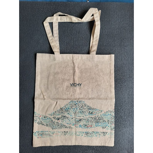 กระเป๋าผ้า vichy laboratoires
