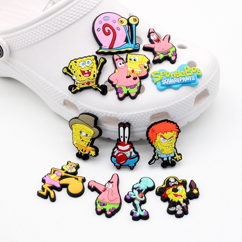 1pcs SpongeBob SquarePants shoe charms Crocs pvc รองเท้าแตะ เครื่องประดับ diy ถอดได้ decorate accessories ใช้สำหรับตกแต่งรองเท้าเด็ก Jibbitz 1000 สไตล์ให้เลือก