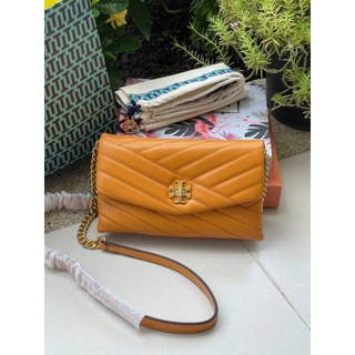 📮@2,430.-📍(ลดพิเศษ 7 %) 💯🛒Big Discount 2022🛒Tory Burch Kira Chevron Chain Wallet Bag