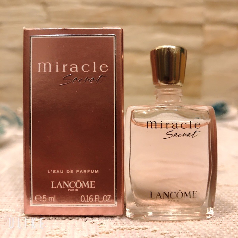 น้ำหอมแท้ 100 % น้ำหอมจิ๋ว ขนาดพกพา Lancome Miracle Secret และ Eau De Parfum 5ml.