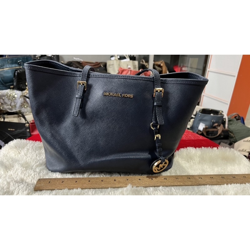 MK_Michaels_Korsมือสอง