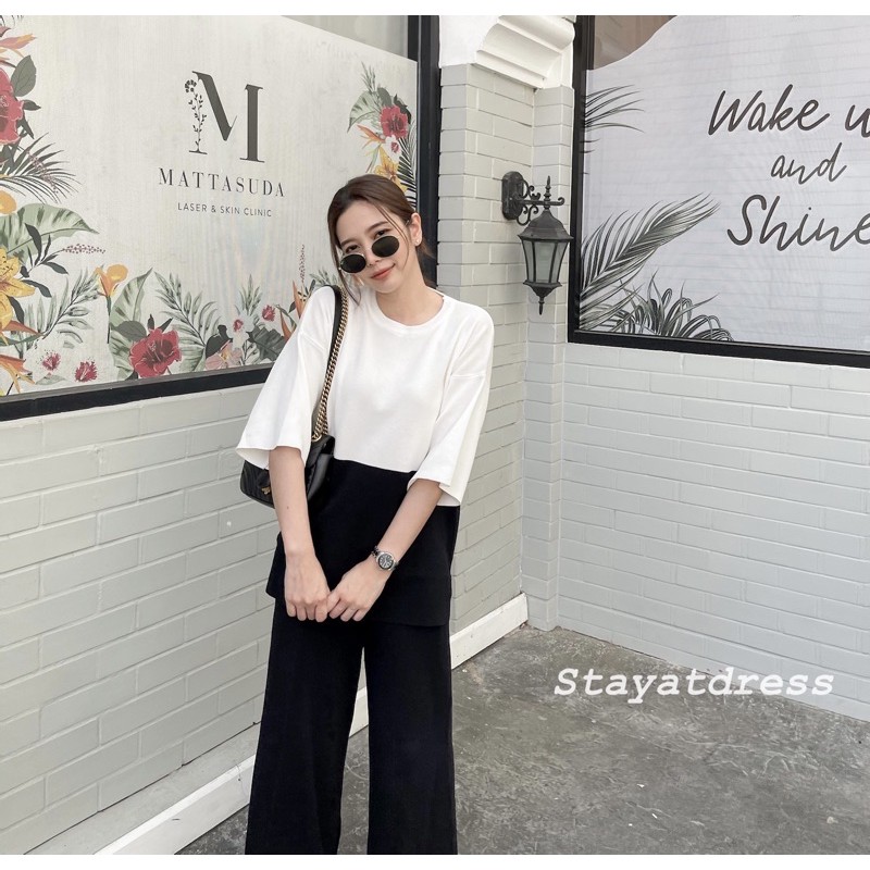 (โค้ด TGEASPG ลด 60) TWO TONE KNIT SET ชุดเซ็ทผ้าไหมพรมทอละเอียด เสื้อทรงคอกลมแขนสามส่วนผ่าข้างนิดๆ ทรงสวยดูเพร
