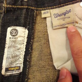 Wrangler รุ่นW-rivet