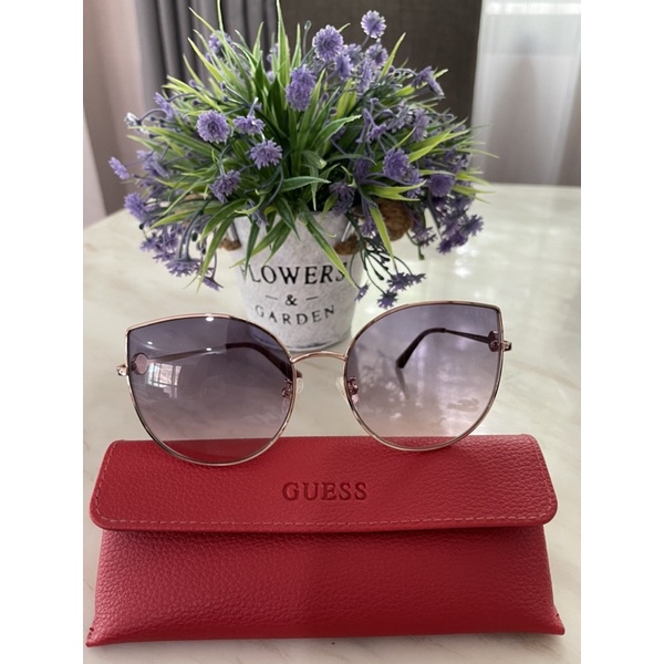 ❌⭕️ขายแล้ว⭕️❌ แว่นตากันแดด เลนส์พิงค์โกลGuess พร้อมกล่องแดงของแท้100%