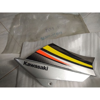 ฝาครอบข้าง-สีเทา Kawasaki Kazeแท้ใหม่