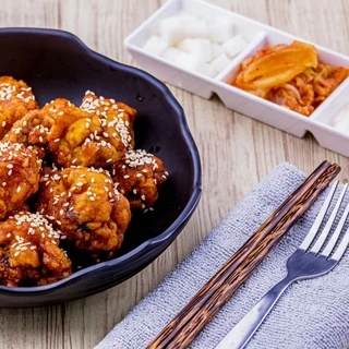 ซอสเคลือบไก่ สูตรพริกเกาหลี ขนาด180กรัม พร้อมส่ง มีบริการเก็บเงินปลายทาง