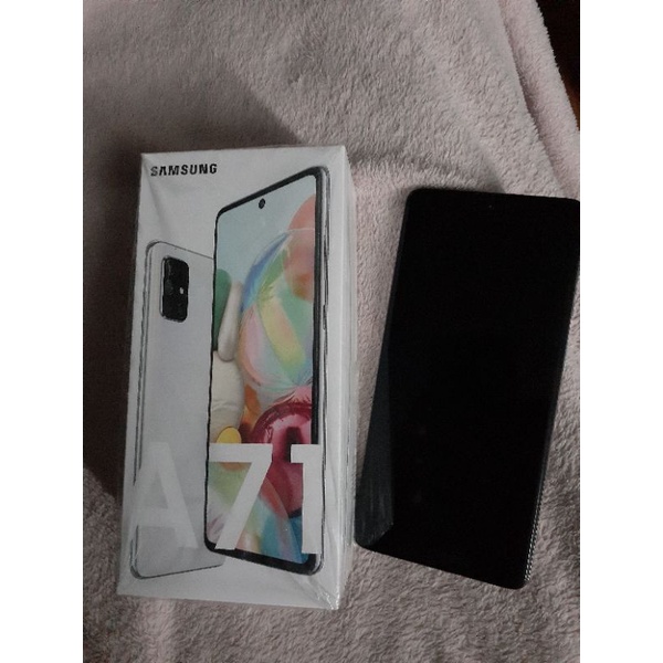 ขาย Samsung A71 สภาพ 80% จอไม่เบิร์น