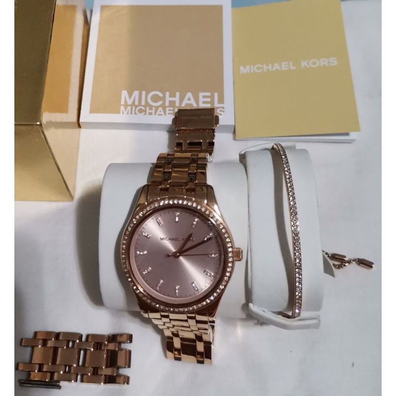 Michael Kors Women's มือสองนาฬิกา​รรุ่น MK3768-Kiley watch and bracelet set มือสองสภาพเหมือนใหม่