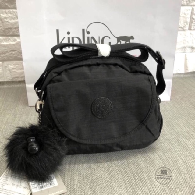 Kipling Shoulder Bag สีดำ