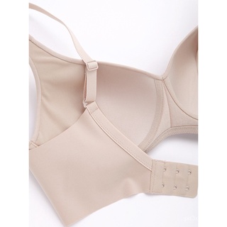 Sabina เสื้อชั้นใน Invisible Wire (ไม่มีโครง) รุ่น Perfect Bra รหัส SBD7200CL สีเนื้ออ่อน RX7K