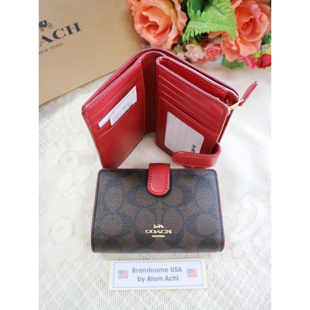 กระเป๋าเงิน 2 พับ ใบกลาง COACH  F23553 Medium Corner Zip Wallet // True Red