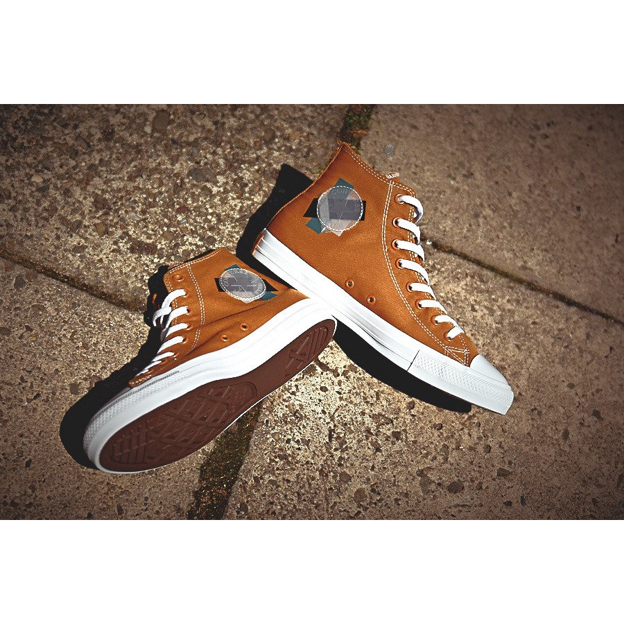 (แท้ยกกล่อง) Converse​ รองเท้าผ้าใบข้อสูง  Chuck Taylor All star Hi