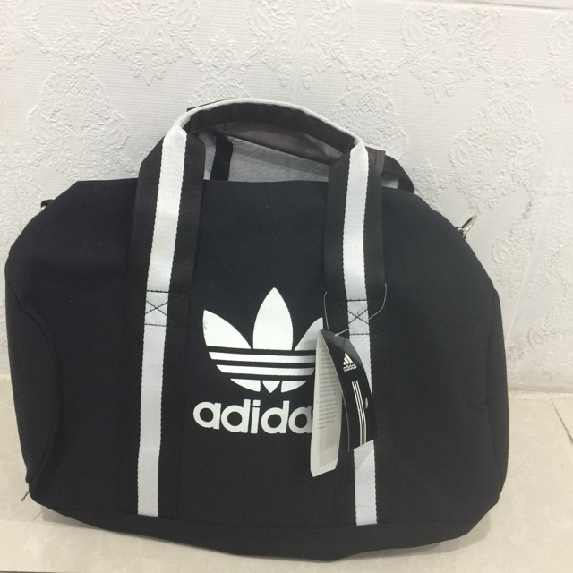 Adidas Hand / Sling Bag