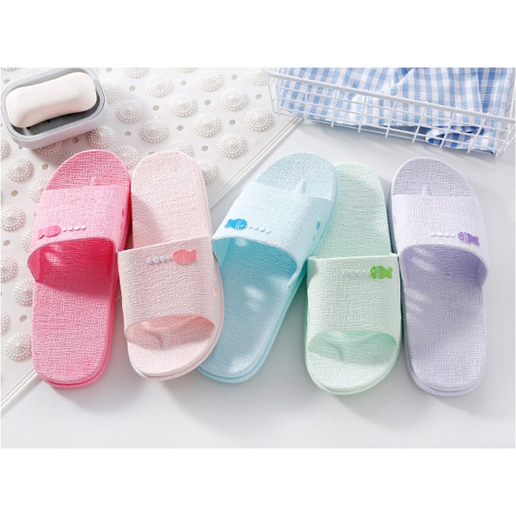 รองเท้ายางใส่ในบ้าน รองเท้าใส่ในห้องน้ำ กันลื่น กันน้ำ 100%