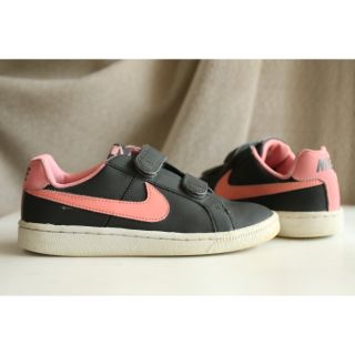 Nike Court Royale ยาว 20.5cm EU33 แท้